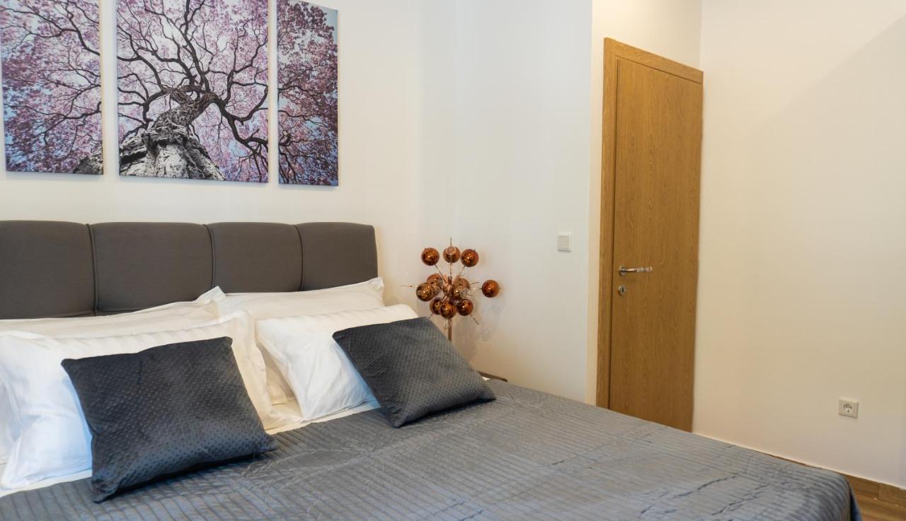 Sea And Mountain View Apartments Duće Exterior foto